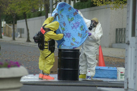 The Anthrax clean-up behind the Senate Hart Building